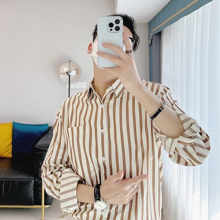 Camisa de manga larga a rayas verticales casual de negocios para hombres Camisa de primavera y otoño para hombres Camisa delgada de lujo ligero de tendencia