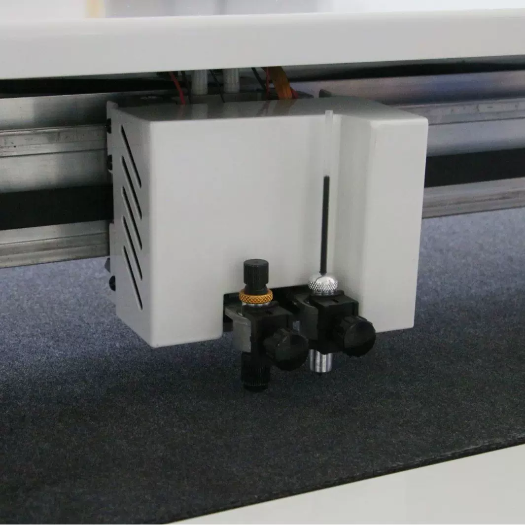 瓦楞纸卡纸切割彩盒礼盒包装PVC/PET亚克力板刻字机高精度