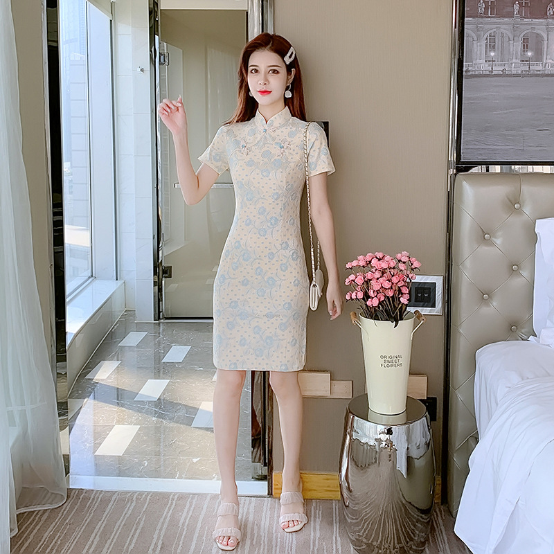 蕾丝旗袍年轻款少女改良版时尚修身性感2021年夏季新款气质连衣裙