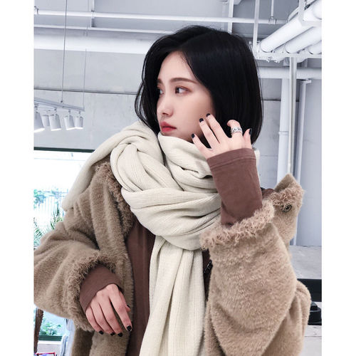 Korean style solid color knitted wool Internet celebrity scarf for women in autumn and winter thickened and warm student scarf men's versatile shawl trend