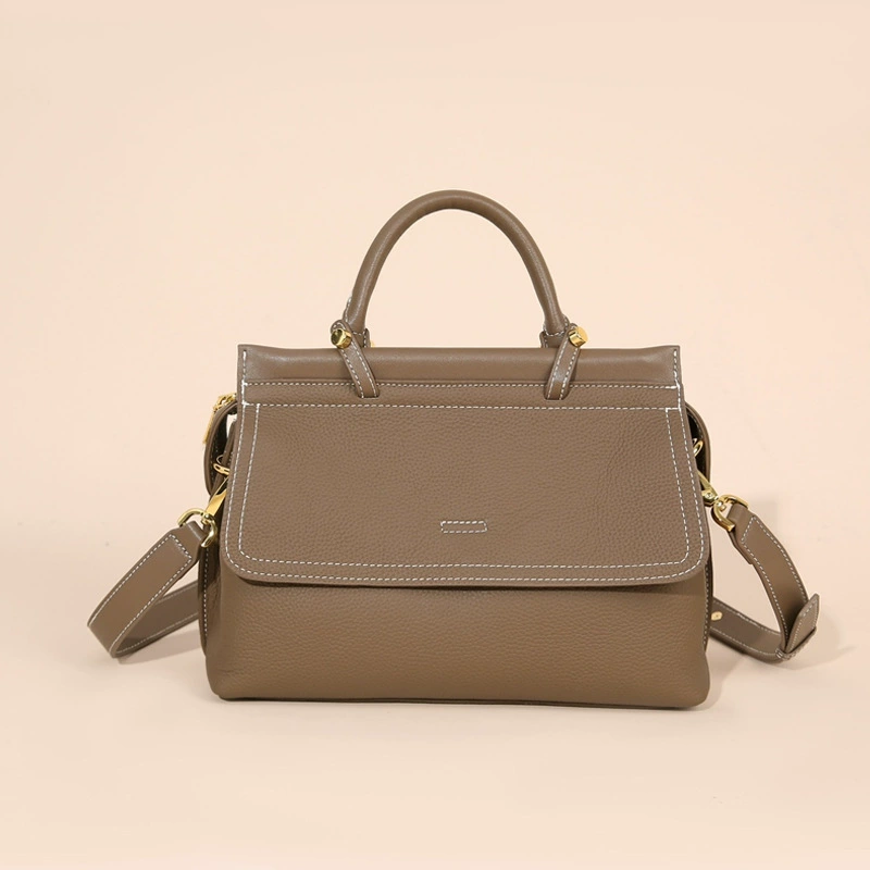One-Shoulder Leather Bag, Genuine Cowhide, Spacious 27×9.5×22 cm, Adjustable Strap