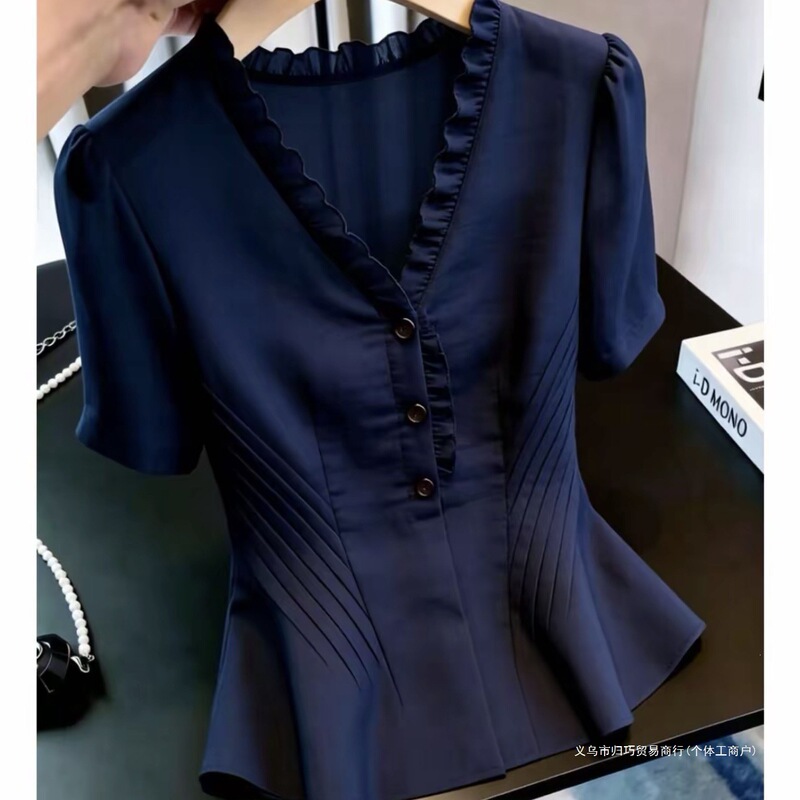 Light Luxury Style Navy Blue V-Neck Short-Sleeve Shirt for Women, 2026 Summer New Niche Design, Waist-Cinching Slimming Top Light Luxury Style Navy Blue V-Neck Short-Sleeve Shirt for Women, 2026 Summer New Niche Design, Waist-Cinching Slimming Top
