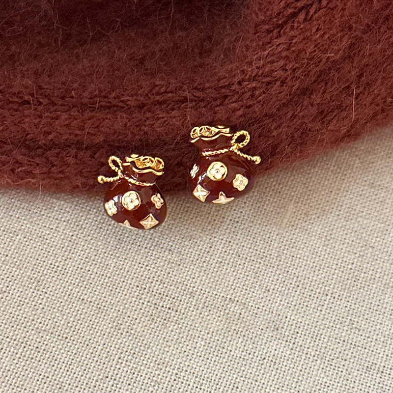 Pendientes de suministro de mercado nocturno de agujas de plata Pendientes de moda coreana en vivo Pendientes de estilo caliente Pendientes de lujo ligero Mujeres de alta gama