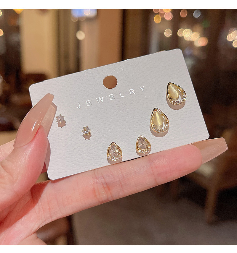 Basic Geometric Copper Plating Rhinestones Ear Studs 1 Set