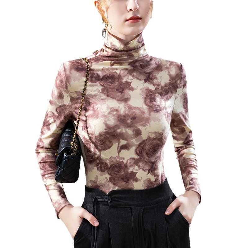 Camisa de fondo de cuello alto para mujer 2023 nueva camiseta de manga larga estampada Vintage para mujer europea temperamento Cintura interior superior ajustada
