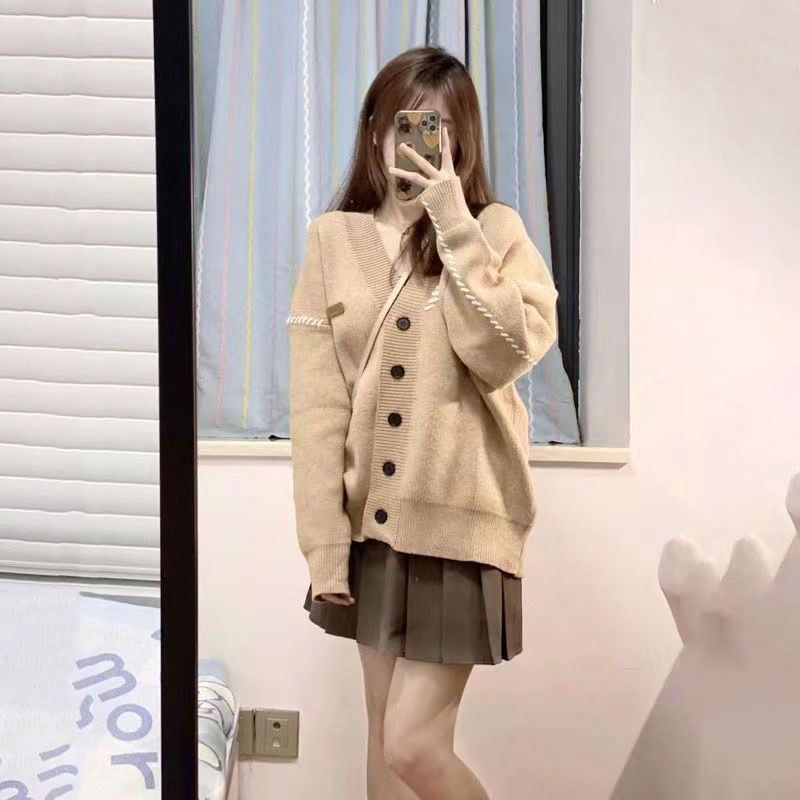 Autumn and Winter New Salt-Based Sweet College Knitted Cardigan Sweater Female Student High-Waist Slim Pleated Skirt Suit