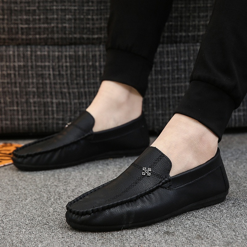 Zapatos Doudou para hombre verano 2025 nuevos zapatos de cuero esmerilado de terciopelo perezoso de un pie zapatos de moda de conducción de negocios para jóvenes