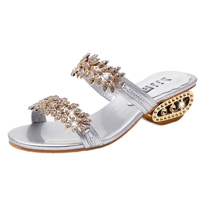 Новинка 2023 года, женские сандалии, модные тапочки большого размера на квадратном каблуке со стразами, среднем каблуке и открытым носком, внешняя торговля, оптовая продажа