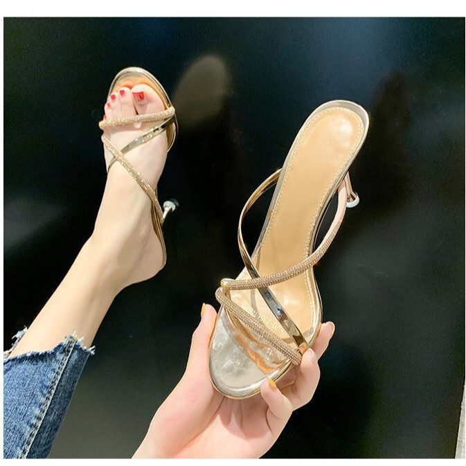 2022 New European and American Style High Heel Mid Heels Round Toe European and American Slippers Straight Rhinestone Sandals for Women Summer Outer Wear 2022 New European and American Style High Heel Mid Heels Round Toe European and American Slippers Straight Rhinestone Sandals for Women Summer Outer Wear