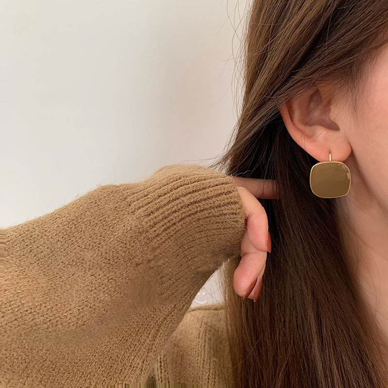Retro square earrings personality wild ear clip