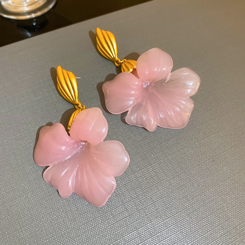 1 Pair Quantity Retro Flower Butterfly Metal Inlay Rhinestones Women's Drop Earrings