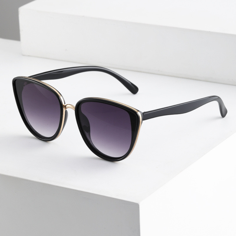 2026 New Fashion Cat-Eye Glasses Frame Gold-Rimmed Sunglasses for Women Trendy Stylish Versatile Sunglasses for Men Wholesale