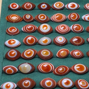 Manufacturer Wholesale Natural Red Agate Wrapped Silk Agate Pendant Pendant Red Sky Eye Dzi Beads Back Cloud Agate DIY Accessories