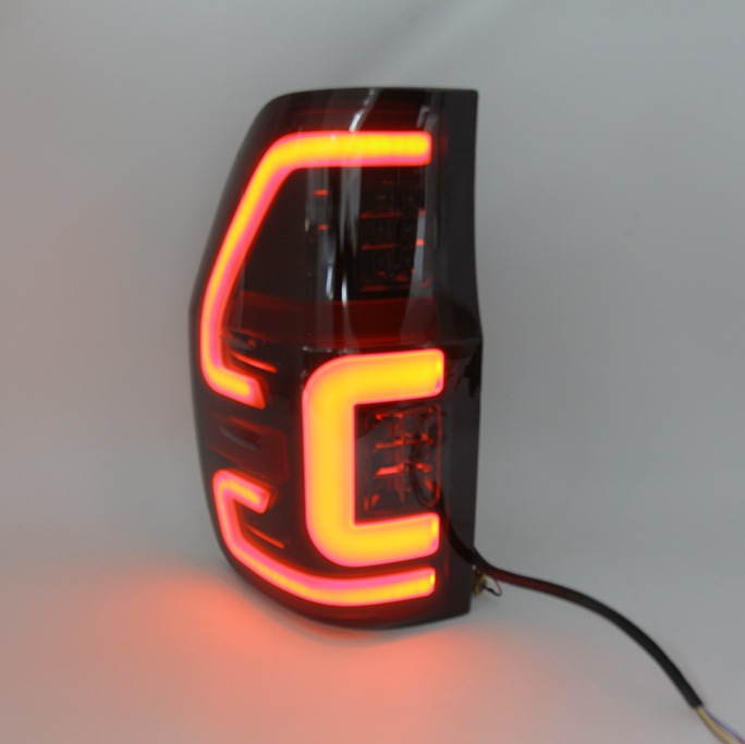 Para 12 - 21 Ford Ranger Lámpara trasera Dual-C Luz de dirección trasera Luz de advertencia trasera