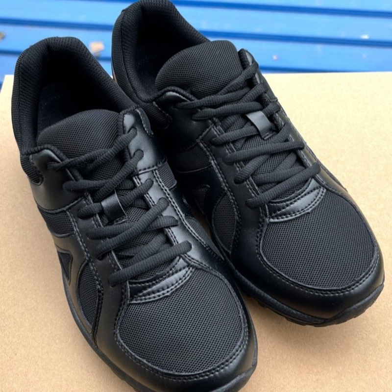 正品新式黑色作训鞋超轻减震透气夏季跑步训练胶鞋大码运动跑鞋男