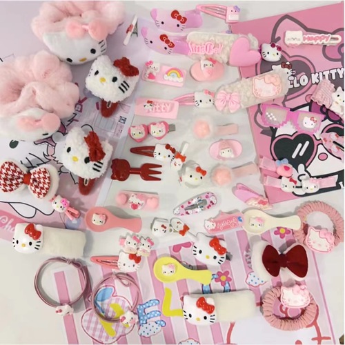 Cute cartoon hair clip, sweet girl heart, edge clip, Japanese children's hair accessory style, plush animal candy mini hair decoration