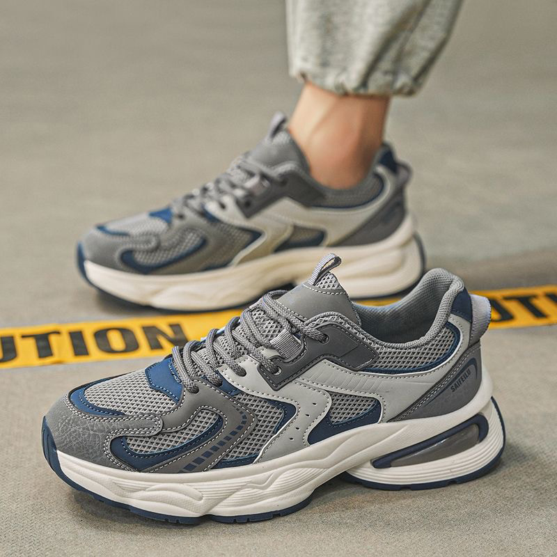 Zapatos de verano para hombres 2025 nuevos zapatos deportivos de malla transpirables tendencia de los hombres zapatos casuales de suela gruesa de todo fósforo zapatos de moda