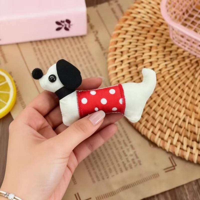 腊肠小狗红色9*5cm / 无胸针款