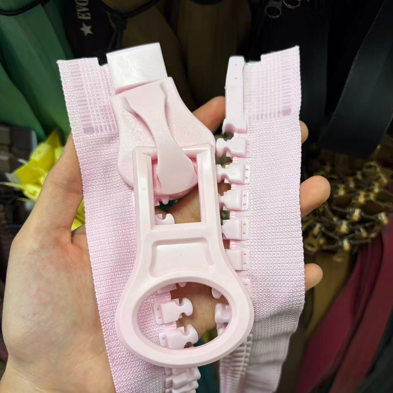 No. 30 super large tooth resin zipper, colorful zipper in stock, 133 colors, light pink garment placket zipper, 60CM long