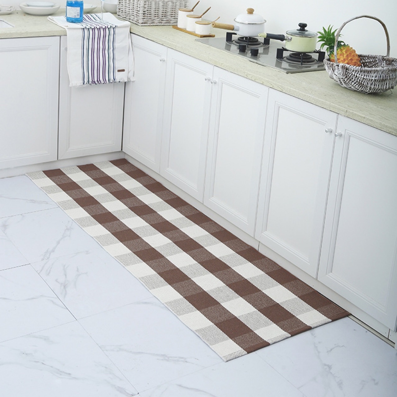 机器织造纯色成品可机洗现代简约棕色地垫地毯咖白格多规格跨境