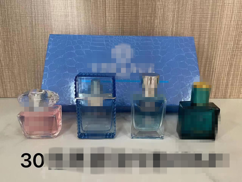 30 style S four piece set
