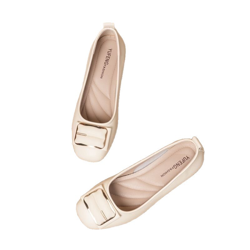 2026 nuevo primavera y otoño zapatos de un solo pie con un zapato de boca superficial para niñas coreanas con faldas suaves no cansadas zapatos de frijoles
