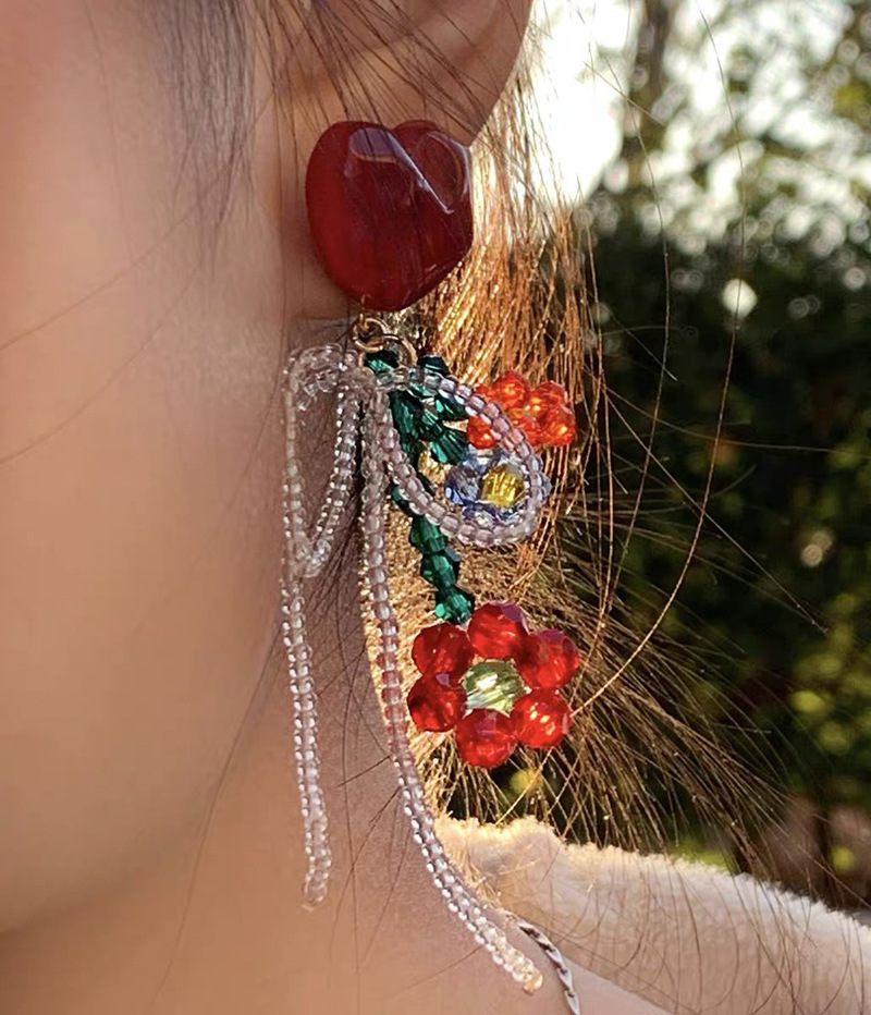 Fashion New Heart-shaped Red Flower Bead Bow Acrylic Earrings display picture 4