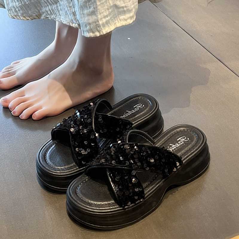 フレンチラインストーンサンダル女性のスパンコールファッション 2025 夏の新しいニッチハイエンドビーチスリッパドロップシッピング|undefined