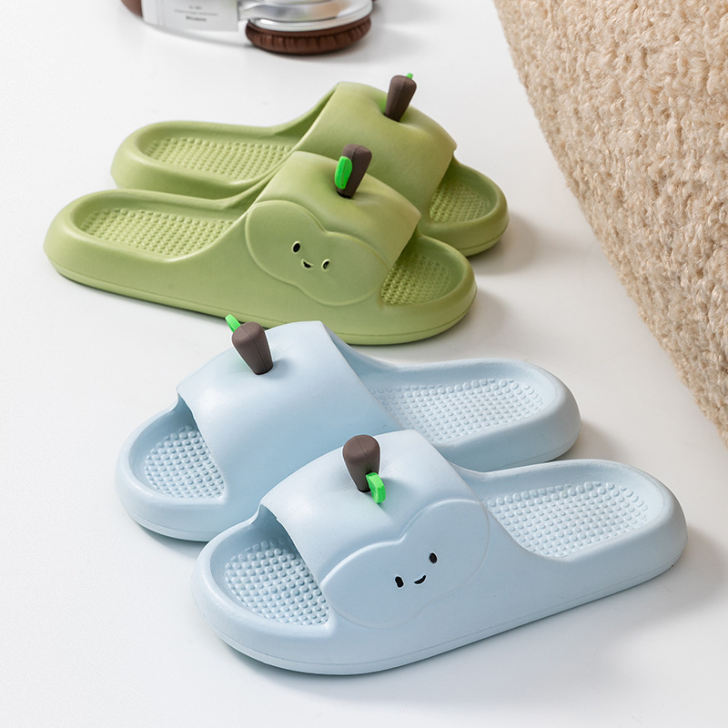 Women's Summer Indoor Slippers, Cute Cartoon Design, Suitable for Bathing and Home Use, New Style, Soft-Soled Slide Slippers Women's Summer Indoor Slippers, Cute Cartoon Design, Suitable for Bathing and Home Use, New Style, Soft-Soled Slide Slippers
