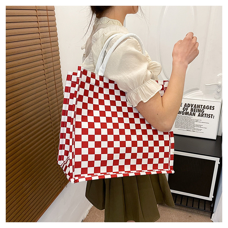 Large-capacity single-shoulder tote bag 2024 new style fashionable and textured trendy handbag for commuting and casual use, large checkered bag for women undefined
