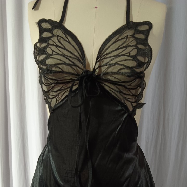 Nuevo tamaño puro para revelar la espalda profunda V mariposa más cojín de pecho pijama casual abrigo conjunto de ropa para el hogar 581 - 98