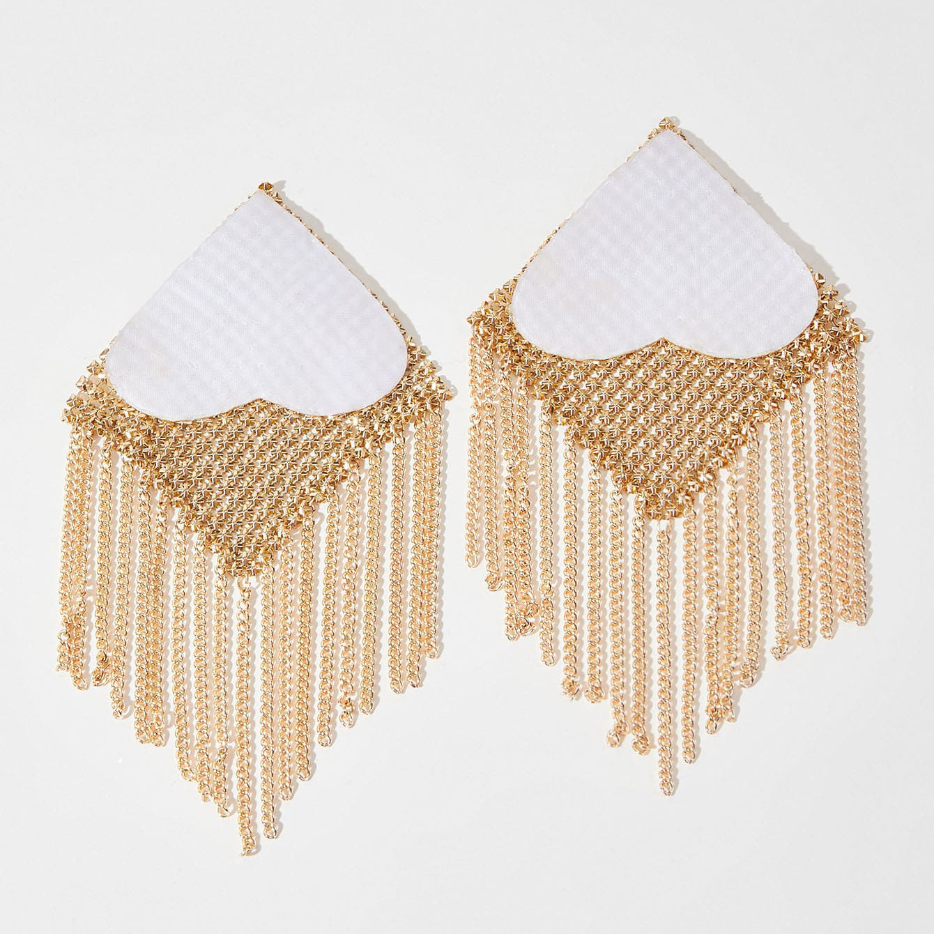 Cadena corporal de estilo europeo y americano, moderna y a la moda, con borlas, parche metálico antiexposición para el pecho para vestidos, realce de busto discreto, cadena para pezones con pedrería.