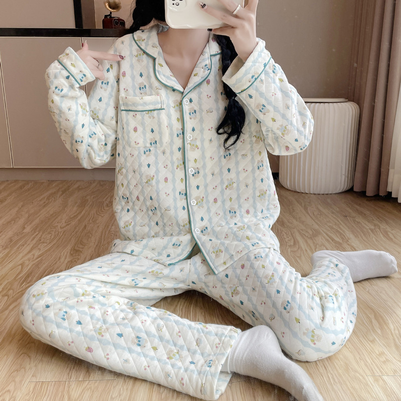Autumn and winter women's cotton three-layer air cotton sandwich long sleeve pajamas cotton warm sweet home clothes suit pajamas Autumn and winter women's cotton three-layer air cotton sandwich long sleeve pajamas cotton warm sweet home clothes suit pajamas