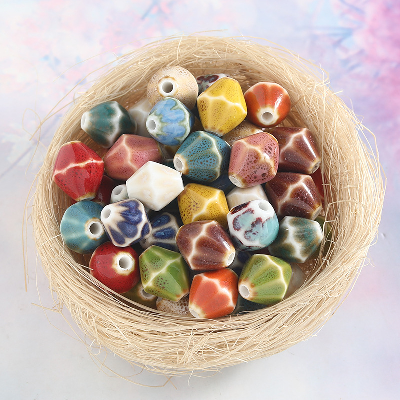 复古风异形陶瓷散珠锥形diy手链串珠饰品配件陶瓷珠衣服辅料批发