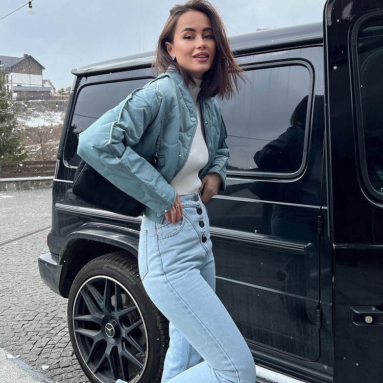 277977520_3143713125875395_856