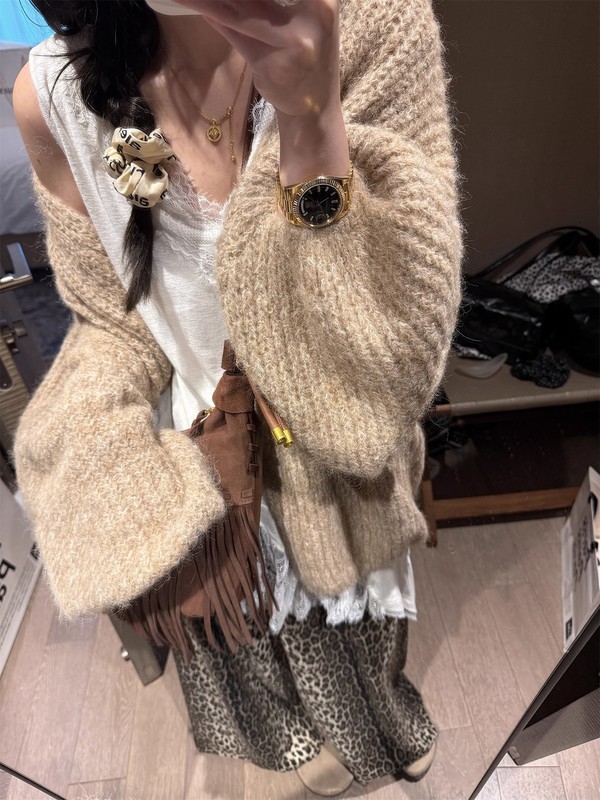 慵懒风松弛感灯笼袖毛衣女2025秋冬新款宽松休闲软糯针织开衫外套|undefined