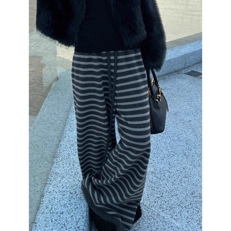 加厚松弛感撞色条纹针织阔腿裤女2025冬季新款保暖复古拖地裤子潮