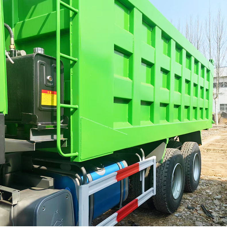 Export Heavy-Duty Howo Dump Truck Rear Eight-Wheel Dump Engineering Vehicle Mining Dump Truck Used Road Truck in Stock