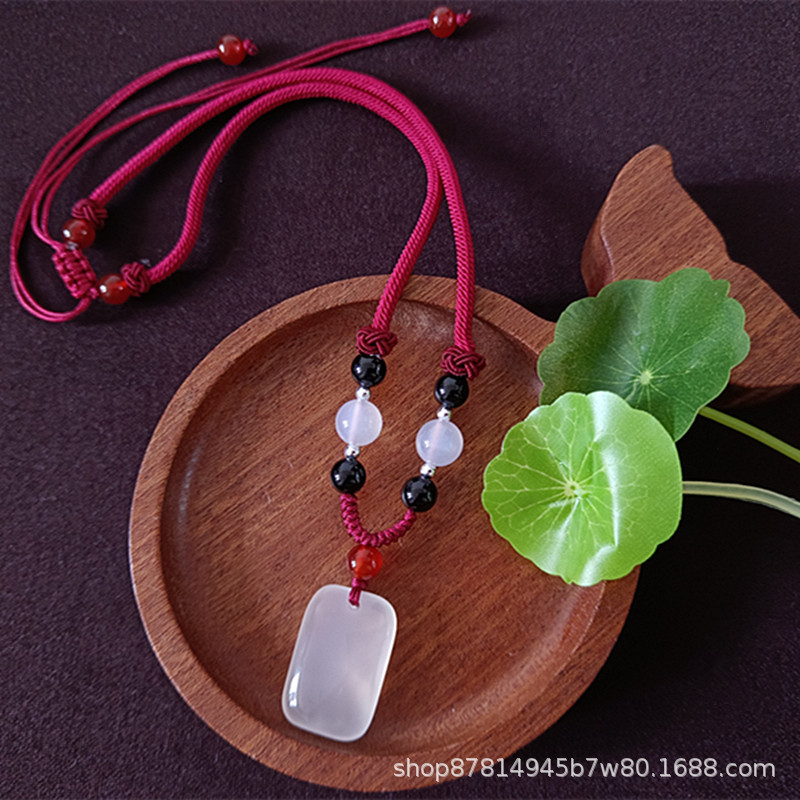 스몰 사이즈 흰색 chalcedony 무물질 카드 22*16 (고급 자줏빛 빨간 밧줄 포함)