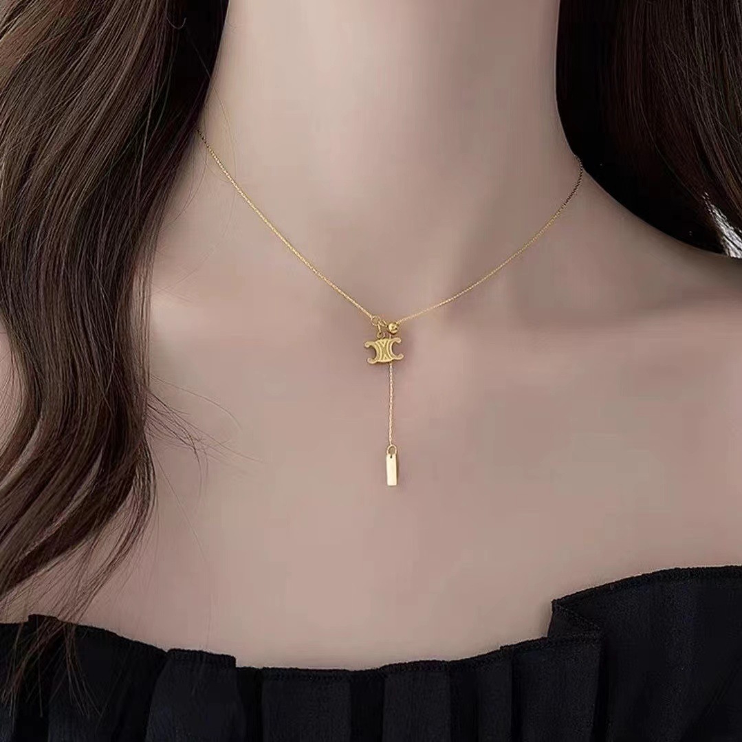 Light luxury Arc de Triomphe double c pattern drawstring pendant gold plated adjustable necklace high-grade clavicle chain female fashion