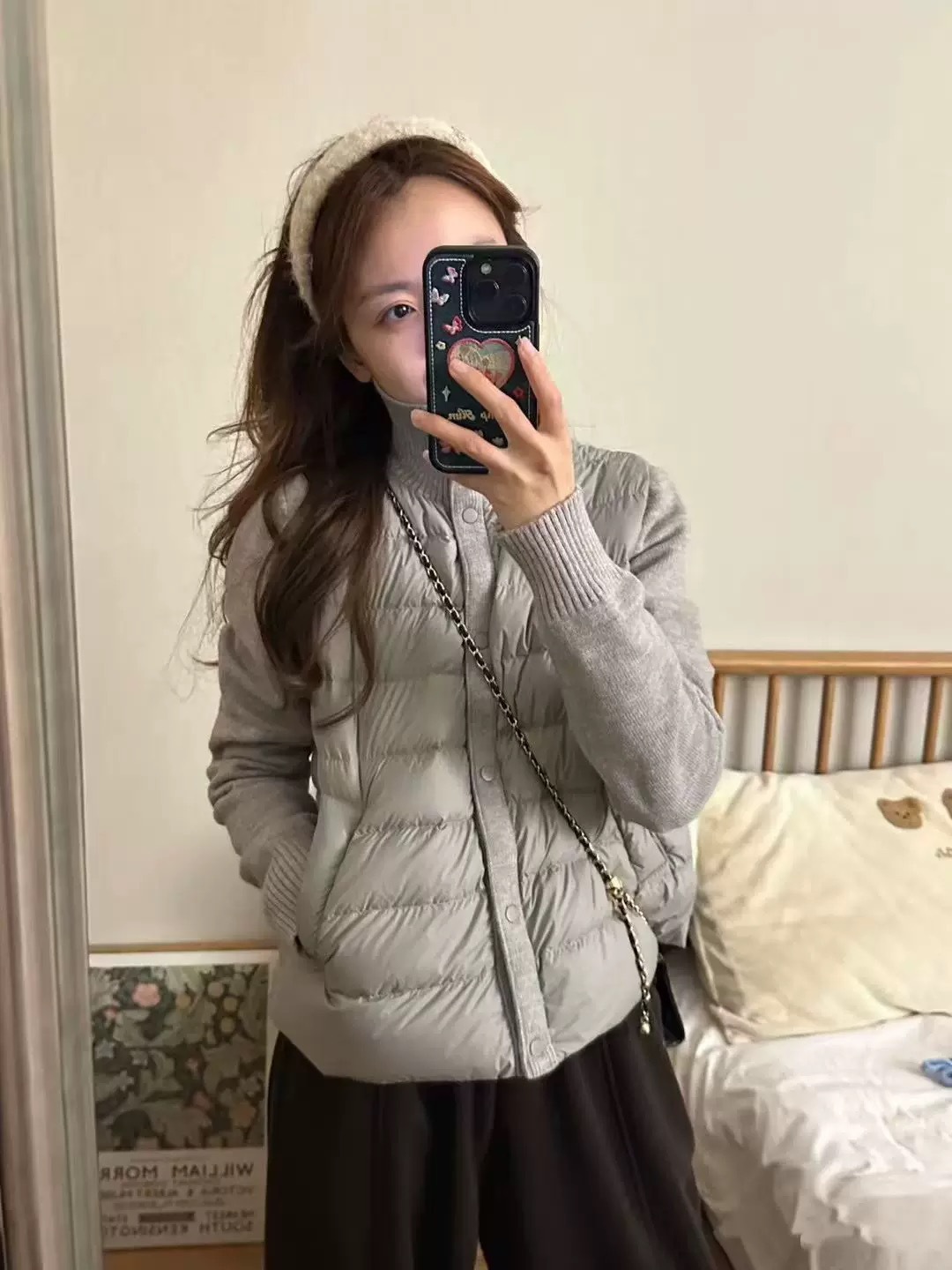 회색