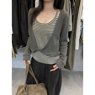 �OӋ��ײɫ�l�y�كɼ�ᘿ���Ů���ɳڸ�Ť�Y�L�������e��С������