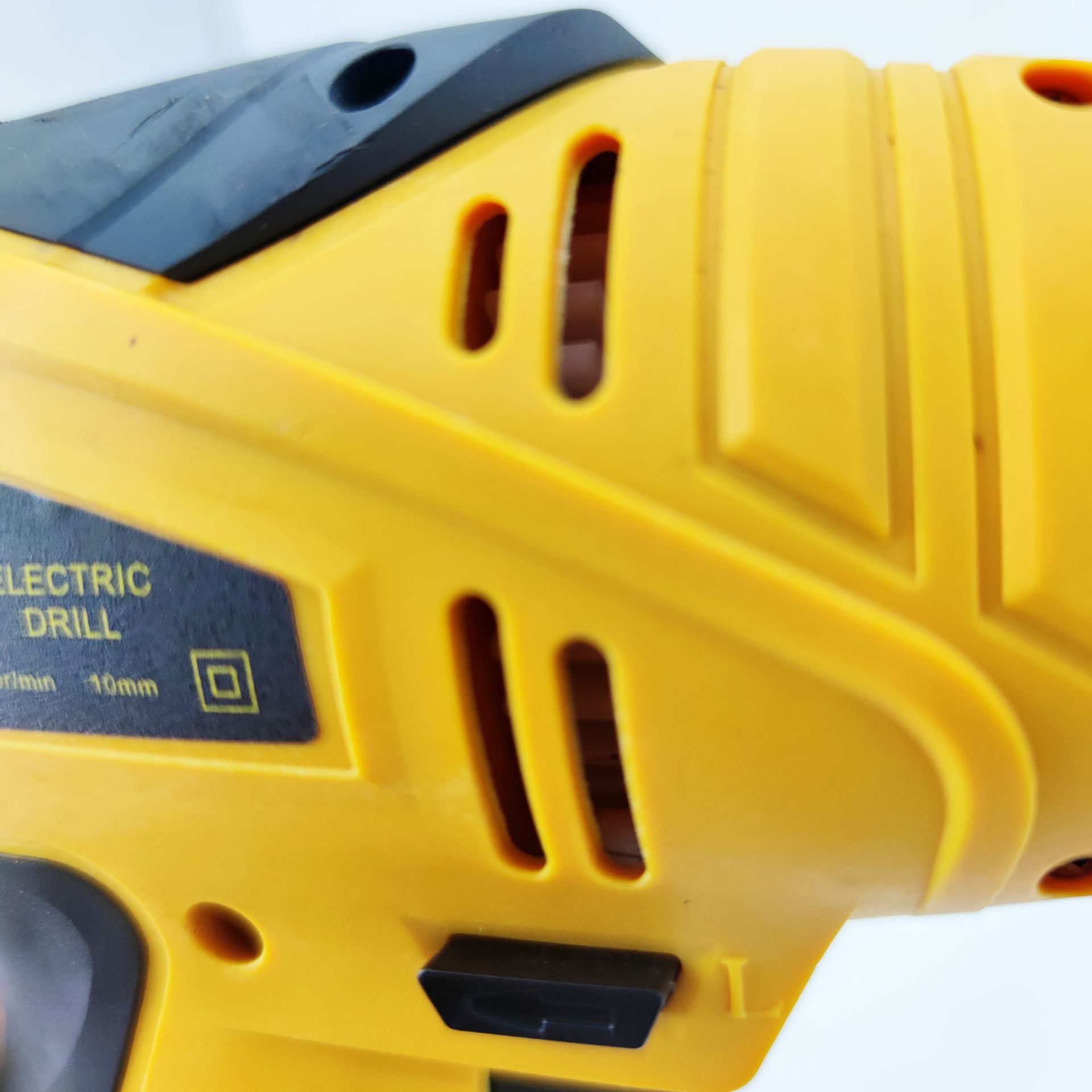 77e0dee38db4a30e96d60ff2983fc9