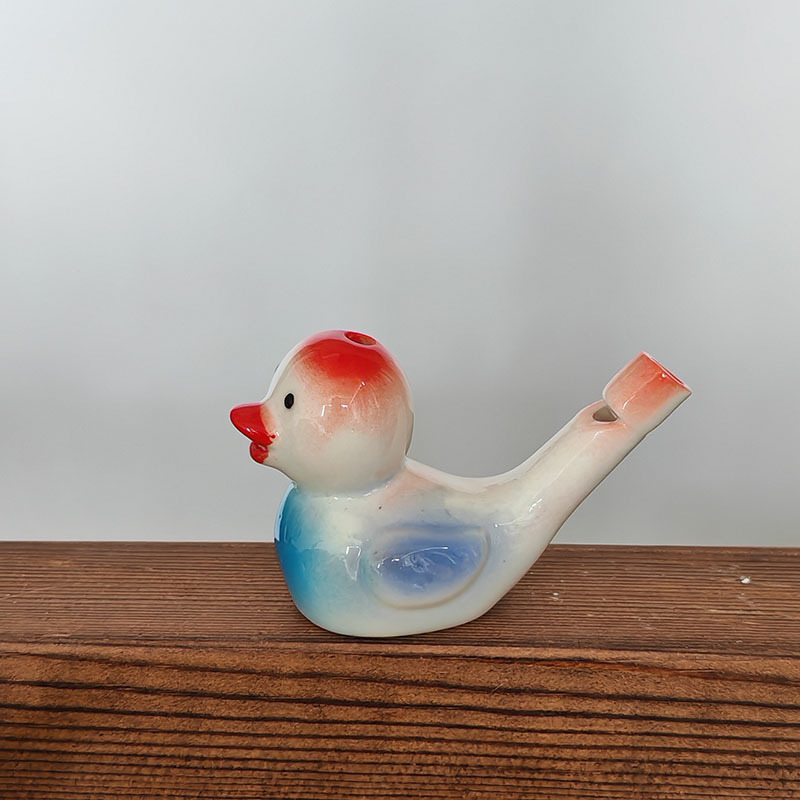 새로운 빨간 머리 오리