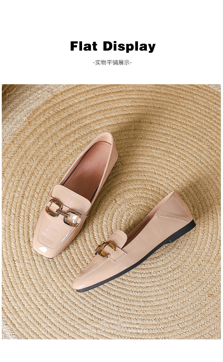 Άνοιξη και φθινόπωρο νέα φλατ παπούτσια γυναικεία κορεατική έκδοση λουστρίνι μαύρα μικρά δερμάτινα παπούτσια μόδας τετράγωνο δάχτυλο μεταλλική πόρπη παπούτσια Huidong χονδρική_voghion.com