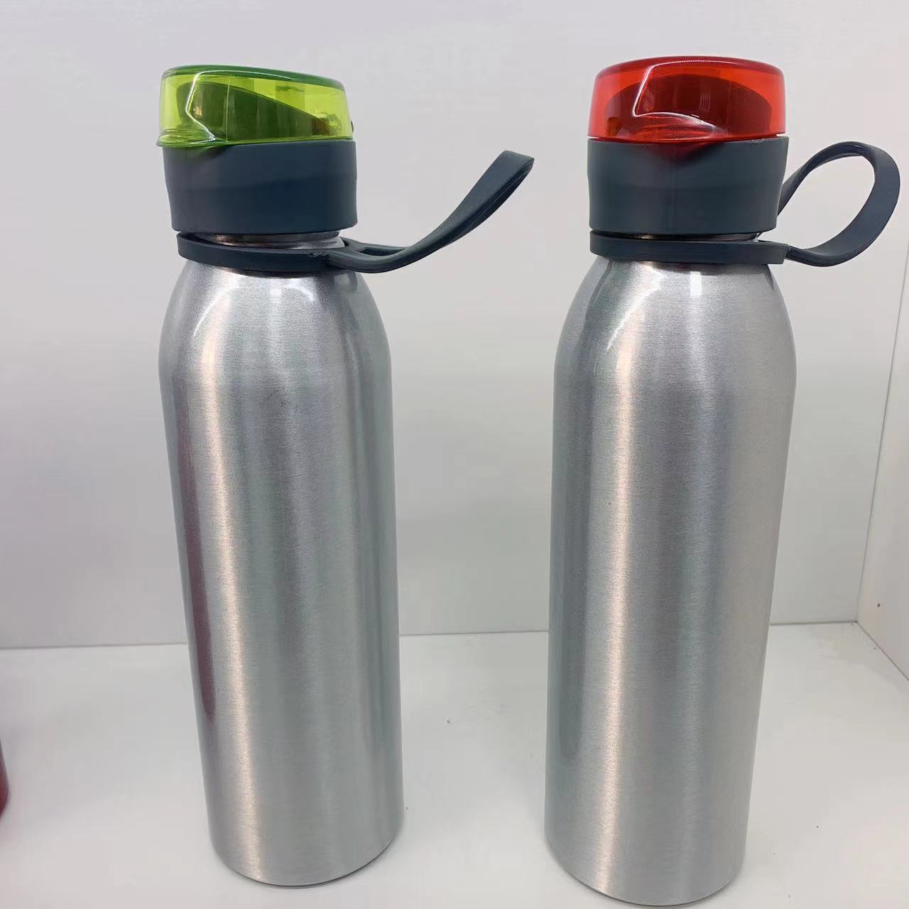 304 tazas de acero inoxidable hervidor deportivo portátil al aire libre de gran capacidad hervidor de acero inoxidable botella de boca americana de una sola capa