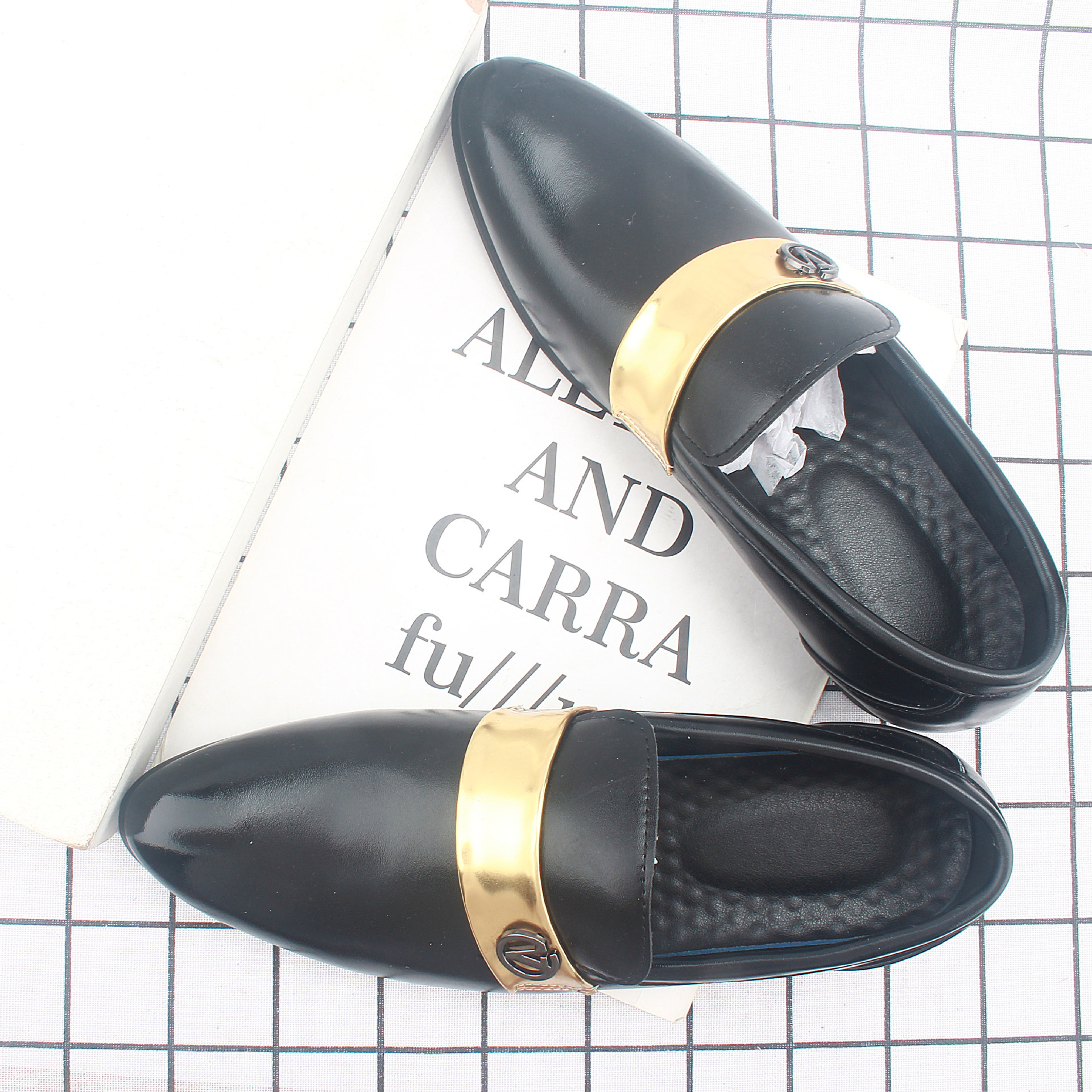 �羳����ʱ���ο�͸����Ь�ļ�����ƤЬ���泱����ͷ�׽ų�Ь3555