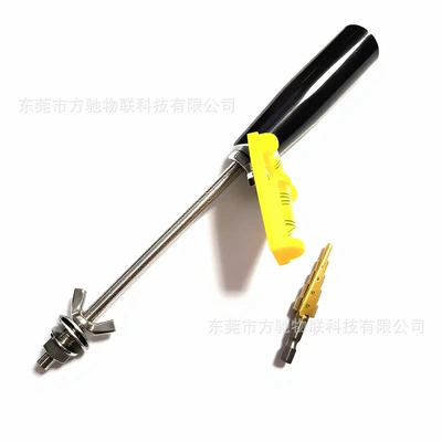 Vehicle camera | Night Vision - ear-pulling-tool