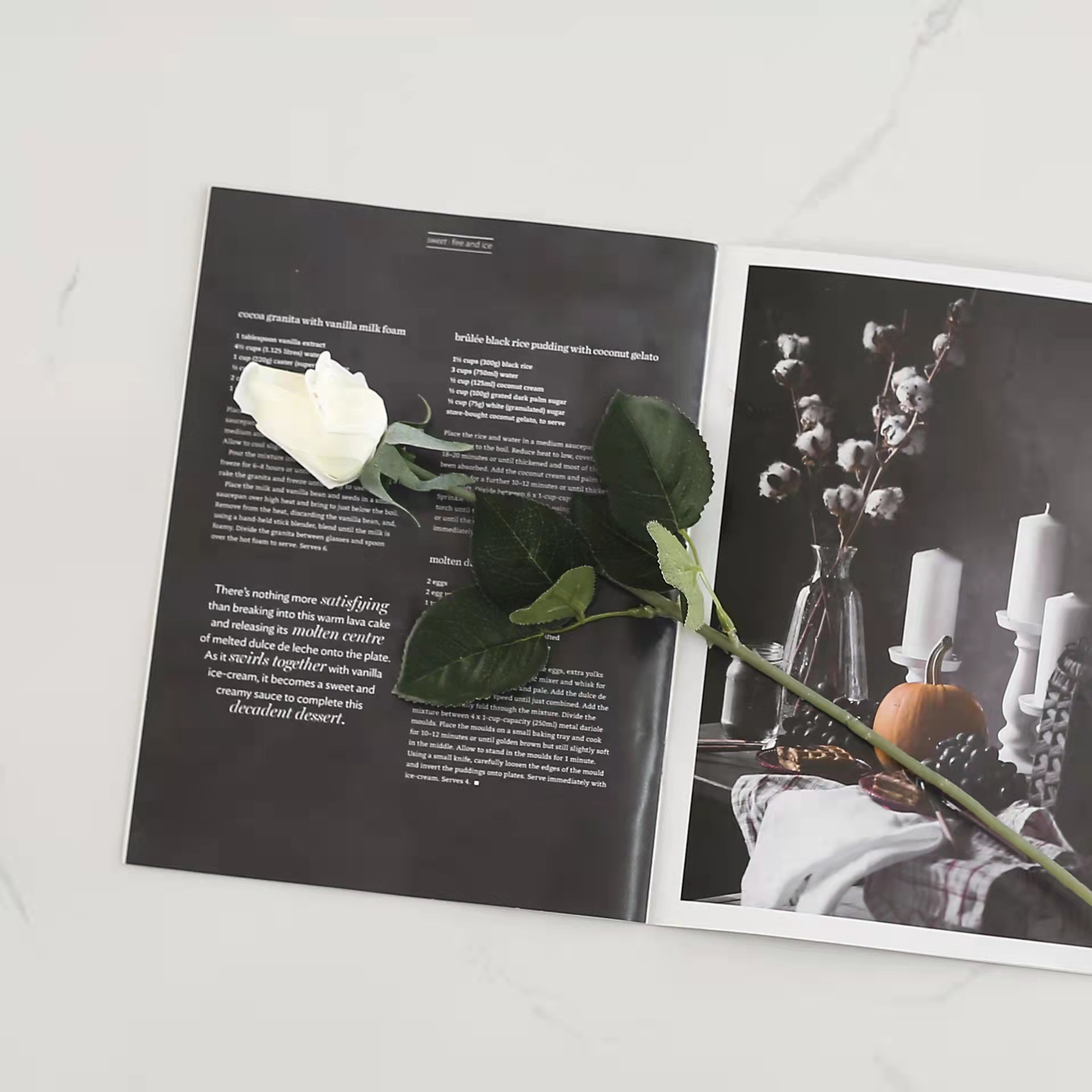 Bouquet Artificial de Capullo de Rosa Hidratante, de Alta Gama, Planta Verde de una Sola Rama, Arreglo Floral Artificial, Decoración para el Hogar con Sensación Húmeda para la Sala de Estar
