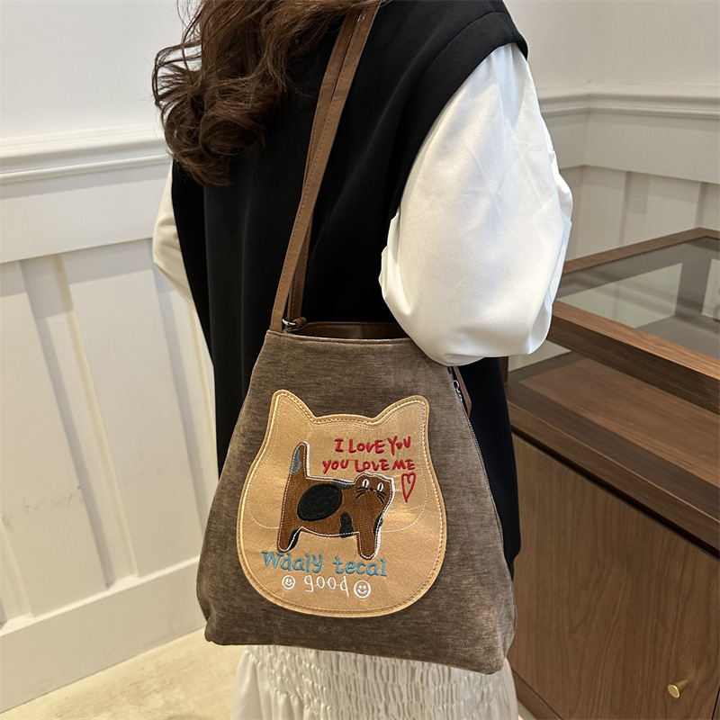 Baja de hombro de doble función, bolsa de hombro de otoño y invierno para mujeres, bolsa de hombro simple para llevar al trabajo.